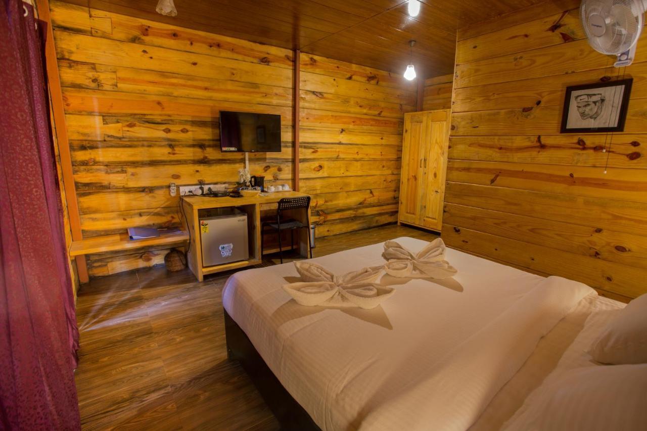Kayan!V Resort Mandrem Esterno foto