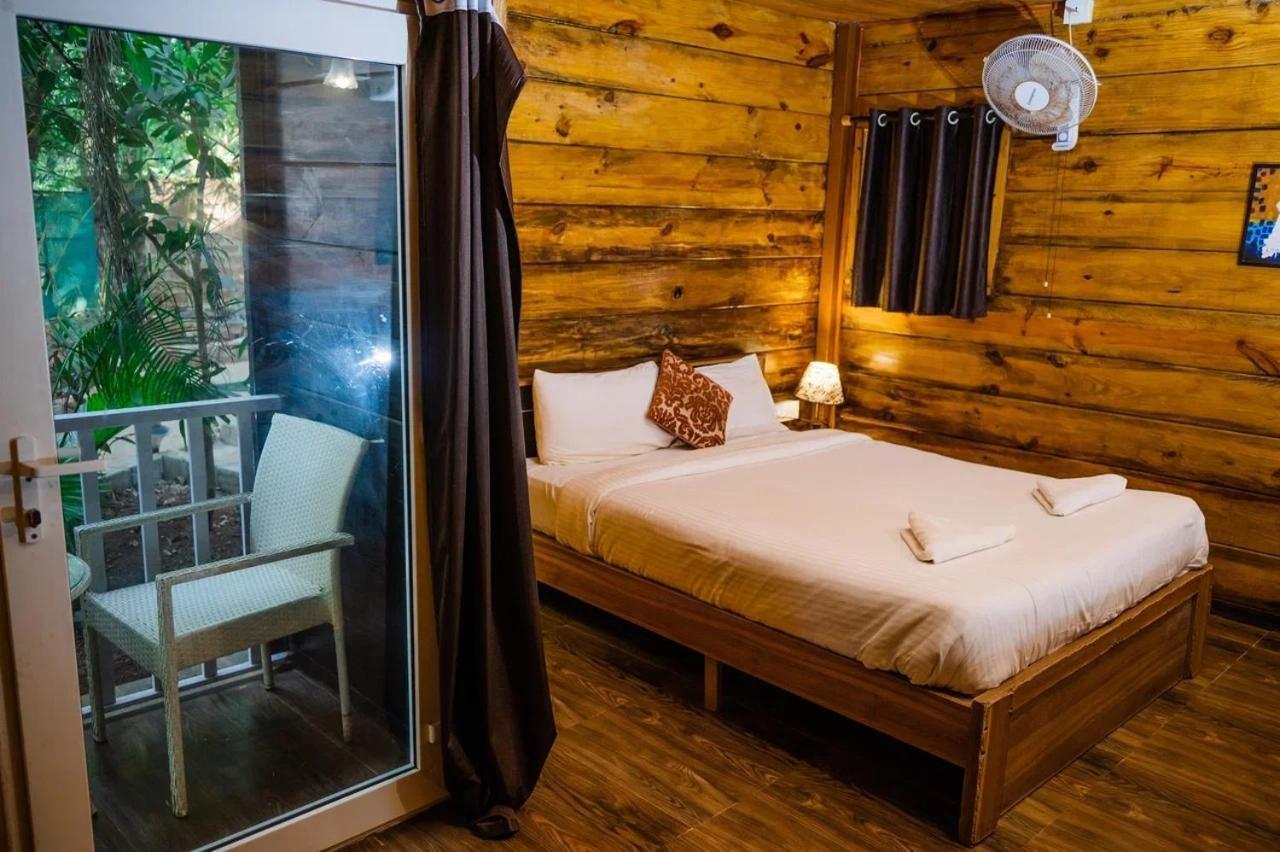 Kayan!V Resort Mandrem Esterno foto